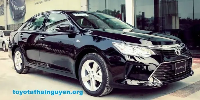 Giá Trị Xe Toyota Camry 2016