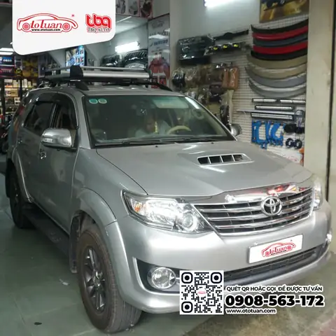 Gia Tri Xe Toyota Fotuner 2015