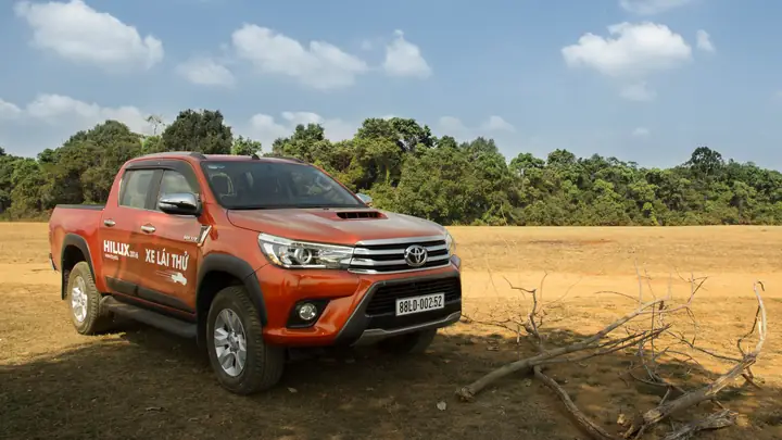 Gia Tri Xe Toyota Hilux Đơi 2016 Gia Tri Xe Toyota Hilux Đơi 2016