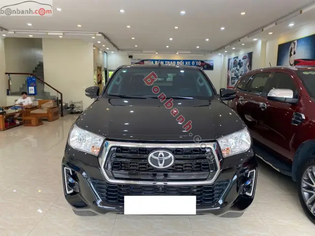 Giá Xe Bán Tải Toyota Corona 2.8