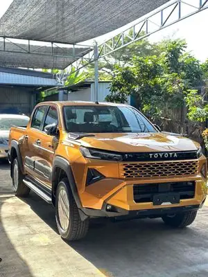 Giá Xe Bán Tải Toyota Hilux 2018 Cu