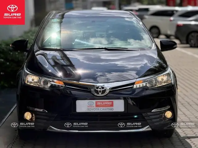 Giá Xe Cũ Toyota Altis 1.8g 2018