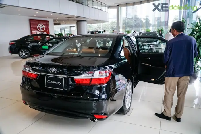 Gia Xe Hoi Toyota Nam 2018