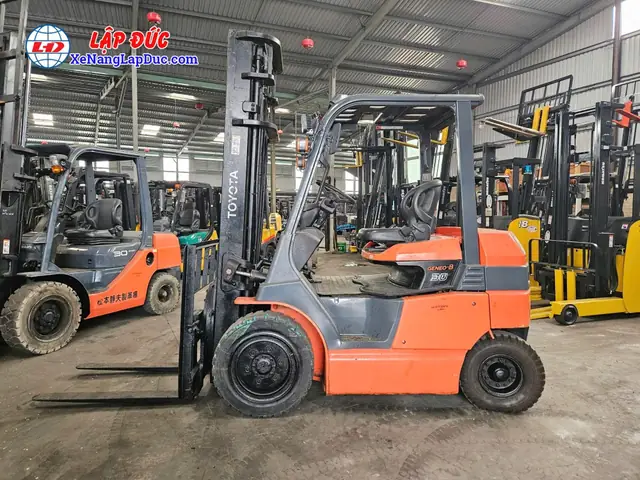 Giá Xe Nâng Điện Toyota 3 Tấn