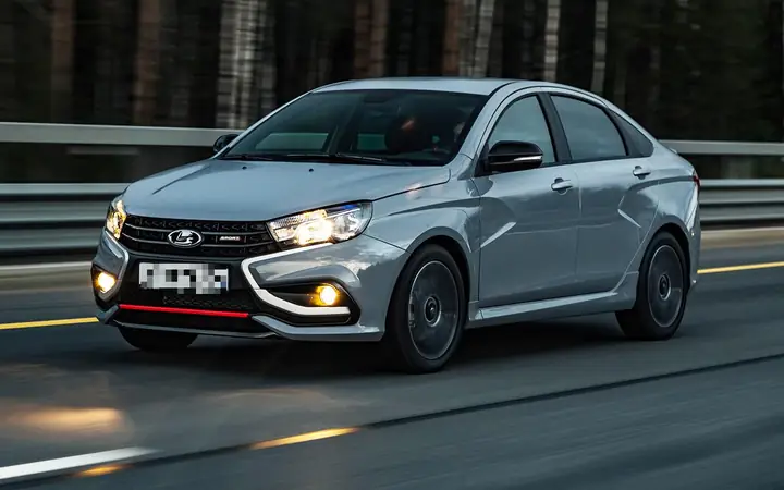 Gia Xe O To Lada 5 Cho Toyota