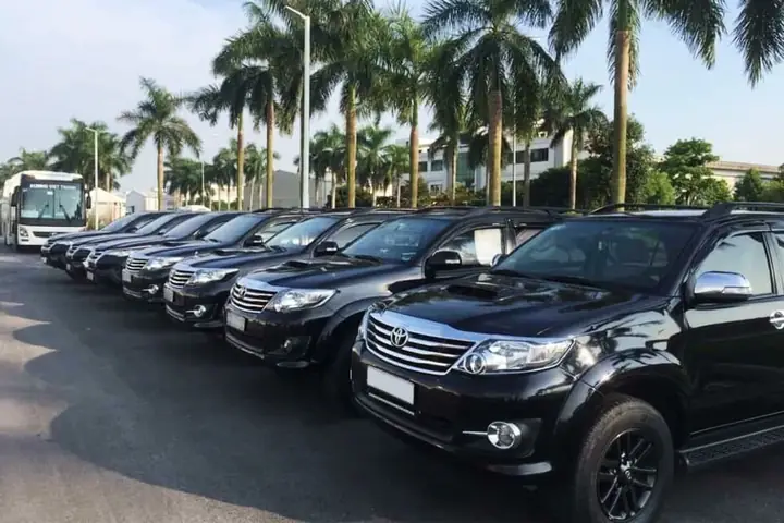 Gia Xe Oto Toyota 7 Cho Cho Thuê Can Tho