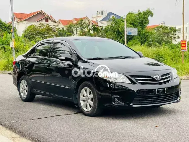Gia Xe Oto Toyota Corolla Altis 2013