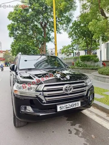 Gia Xe Oto Toyota Land Cruiser V8 Gia Xe Oto Toyota Land Cruiser V8