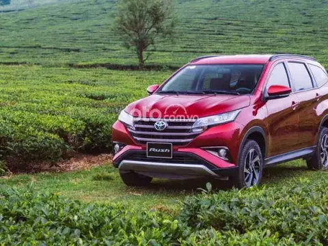 Gia Xe Oto Toyota Rush 2018