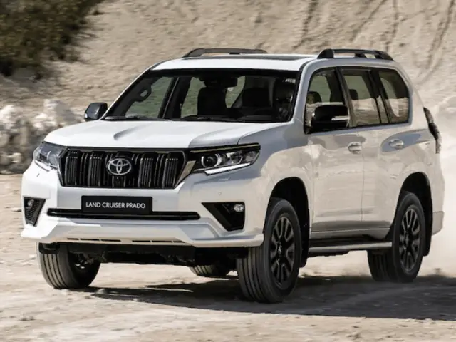Giá Xe Toyota 7 Chỗ 2 Cầu Giá Xe Toyota 7 Chỗ 2 Cầu