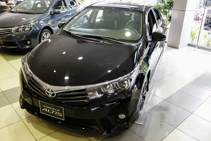 Giá Xe Toyota Altis 2014 Cũ