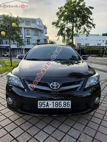 Gia Xe Toyota Atist 2.0v 2011