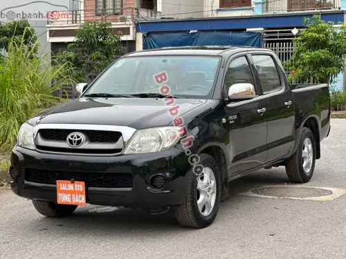 Giá Xe Toyota Bán Tải 2011