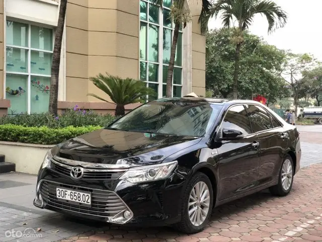 Giá Xe Toyota Camry 2.0e 2017 Giá Xe Toyota Camry 2.0e 2017