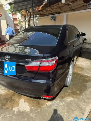 Giá Xe Toyota Camry 2.5q Tại Thời Điểm 2017
