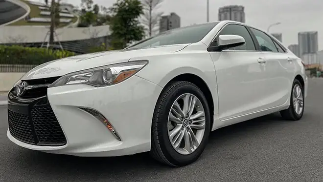 Gia Xe Toyota Camry 2015 Nhap Khau