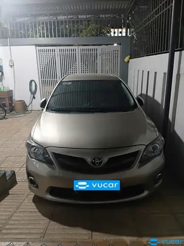 Gia Xe Toyota Collora Altis Da Qua Su Dung 2013