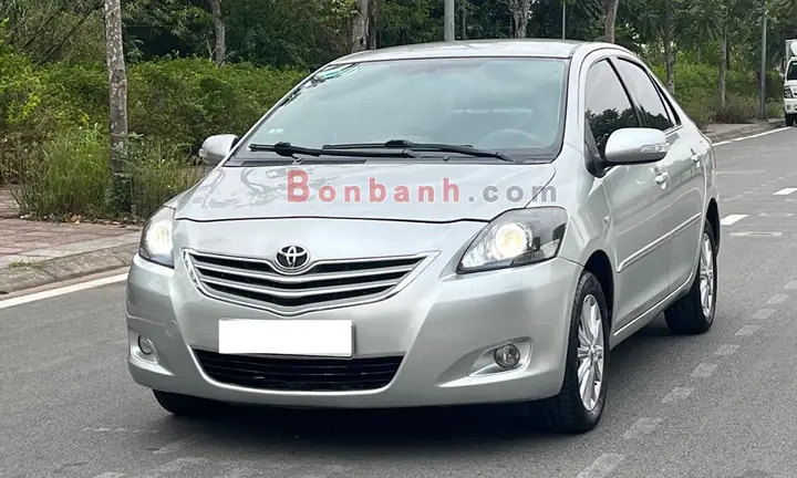 Gia Xe Toyota Da Qua Su Dung 2013