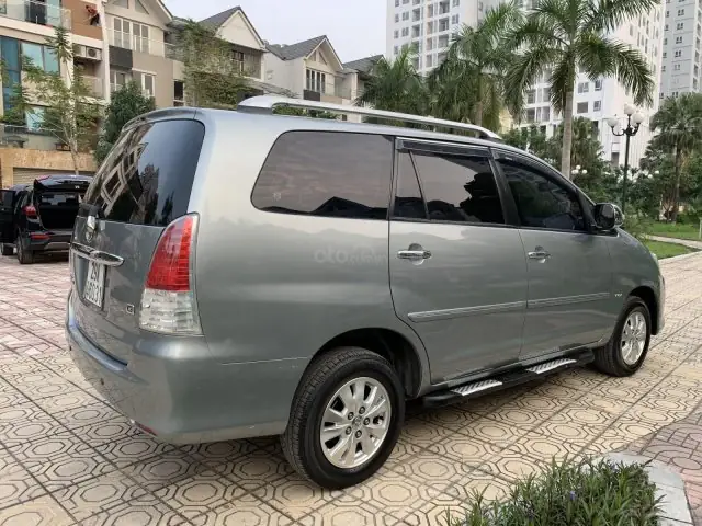 Giá Xe Toyota Innova 2011 Cũ