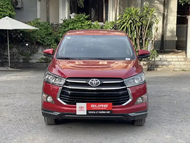 Gia Xe Toyota Innova Venturer Gs 2018