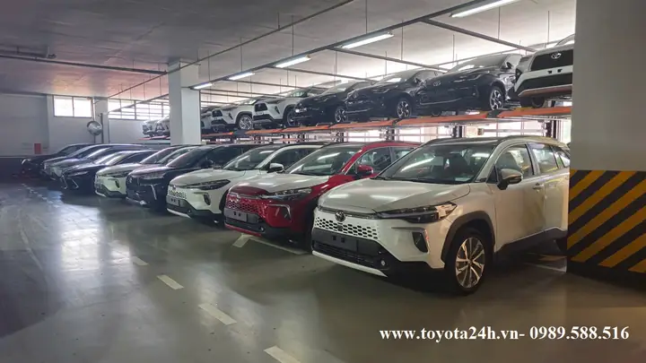 Gia Xe Toyota Moi Nhat Hom Nay