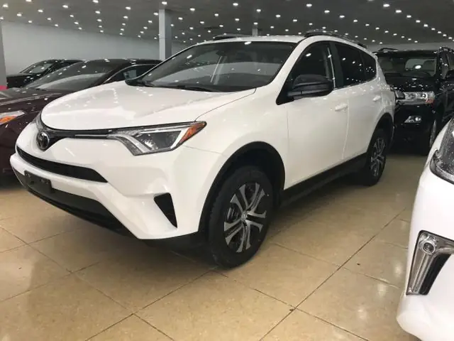 Giá Xe Toyota Rav4 2017 Tại Việt Nam
