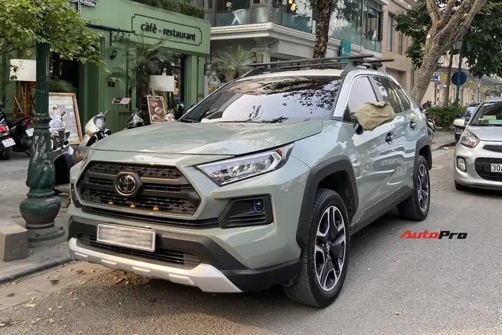 Giá Xe Toyota Rav4 2019 Tại Việt Nam