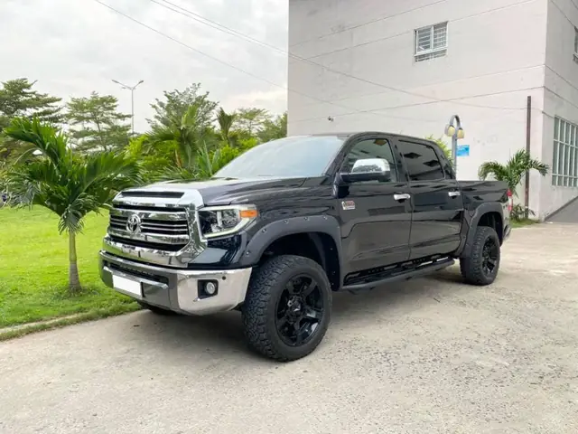 Giá Xe Toyota Tundra Tại Việt Nam