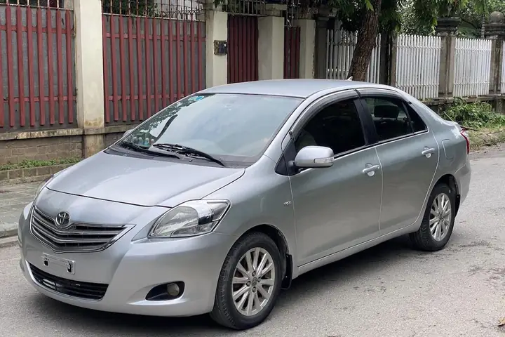 Giá Xe Toyota Vios Đời 2011