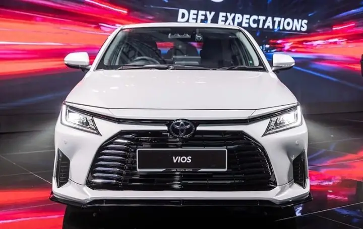 Giá Xe Toyota Vios Nhập Khẩu