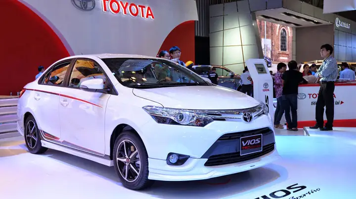 Giá Xe Toyota Vios Tháng 11 2017