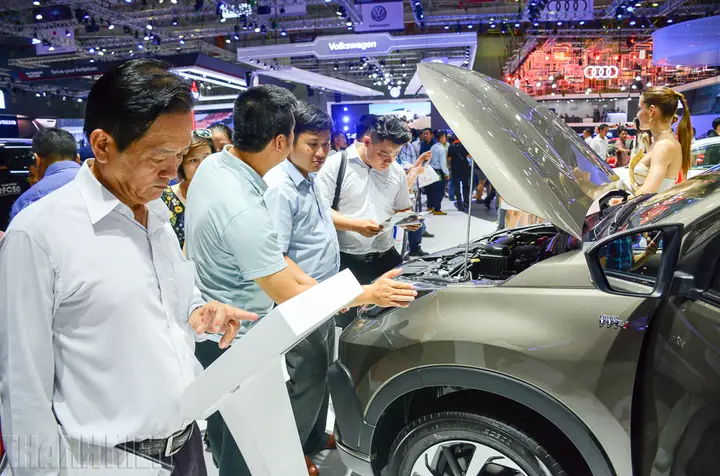 Gia Xe Toyota Wigo So San Trg Thang 3.2019