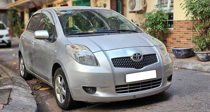 Gia Xe Toyota Yaris 2012 Tai Viet Nam