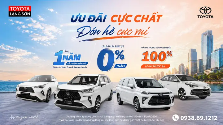 Hai Toyota Lạng Sơn Dua Nhau
