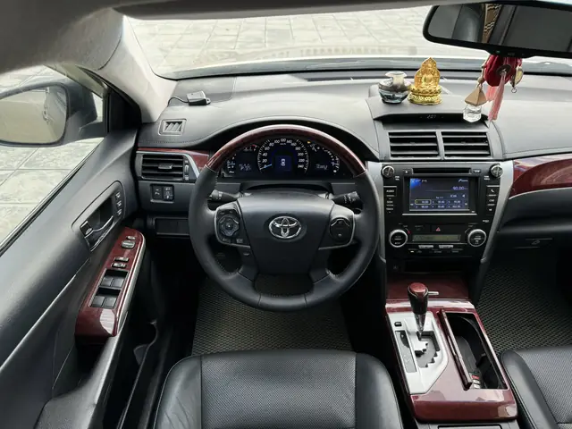 Hình Ảnh Động Cơ Toyota Camry 2014