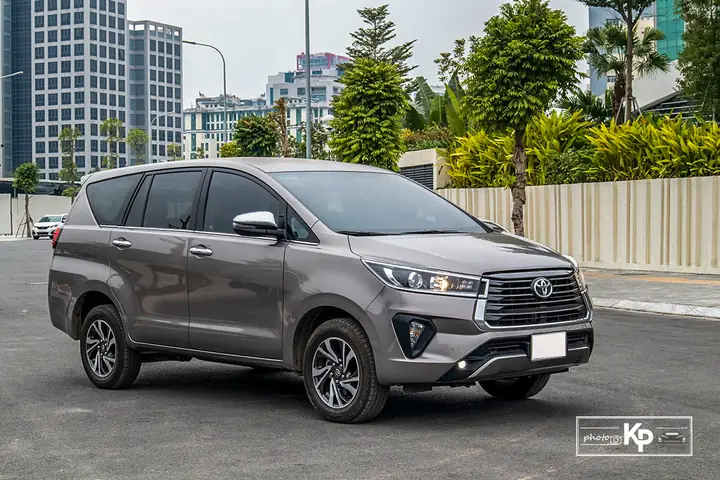 Hinh Anh That Toyota Innova 2.0g