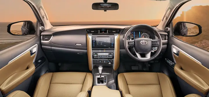 Hinh Anh Toyota Fortuner 2021 Chuẩn Bị Ra Mắt