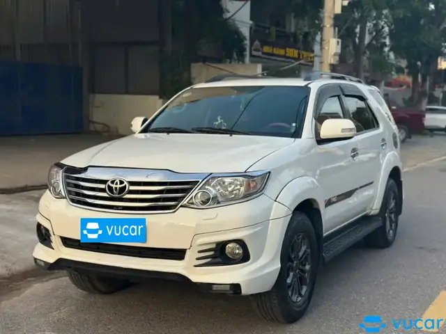 Hinh Anh Xe Toyota Fortuner Trd 2016