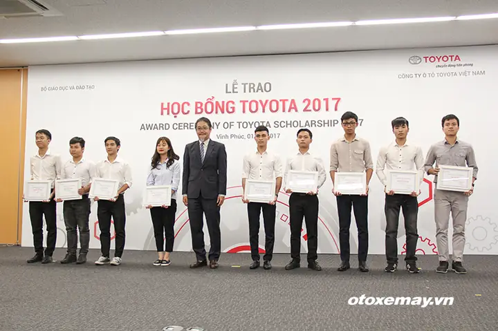 Học Bổng Toyota 2017 Trao Tại Cn Tân Tạo