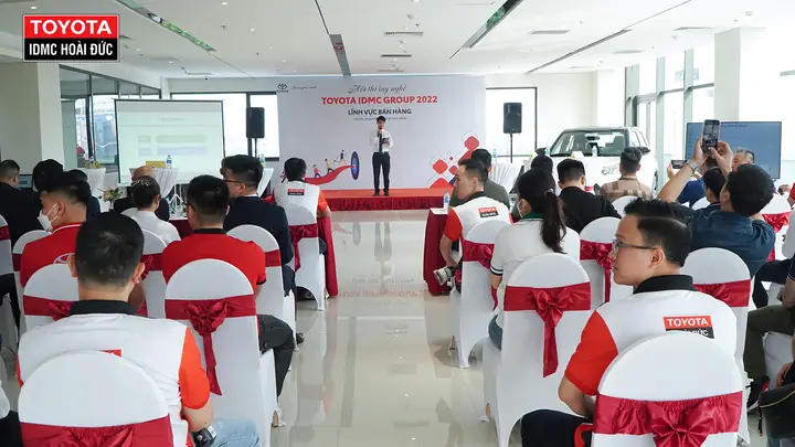 Hội Thi Tư Vấn Bán Hàng Toyota