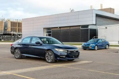 Honda Accord 2019 Và Toyota Camry 2019