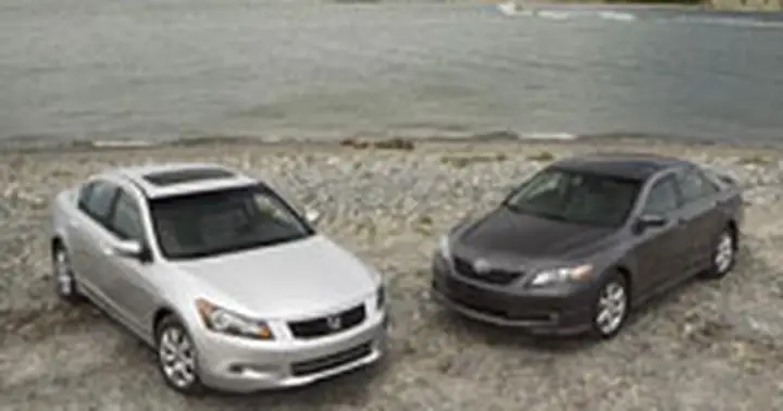 Honda Accord Vs Toyota Camry 2008 Honda Accord Vs Toyota Camry 2008
