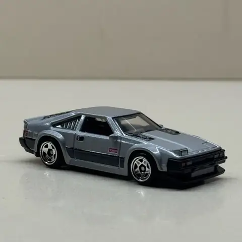 Hot Wheels Toyota Supra Full Metal