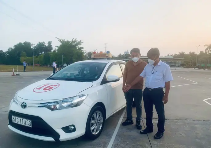 Huong Dan Lai Xe Toyota Vios 2016