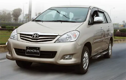 Innova Nát Bấy Tại Toyota Cần Thơ