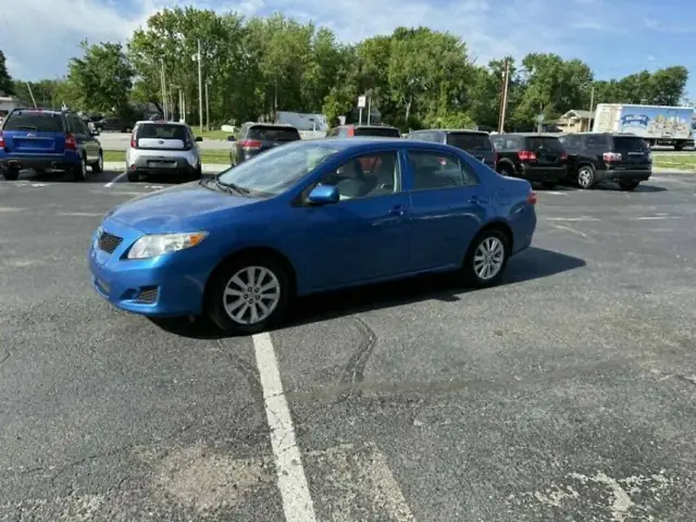 Kelley Blue Book 2010 Toyota Corolla