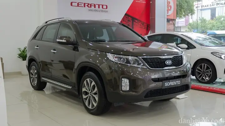 Kia Sorrento 2016 Vs Toyota Fortuner Kia Sorrento 2016 Vs Toyota Fortuner