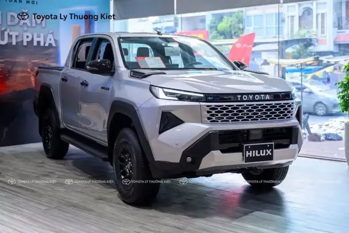 Kích Thước Cửa Xe Toyota Hikux