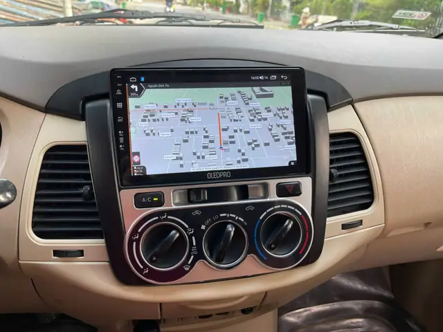 Lắp Dvd Toyota Innova G 2008