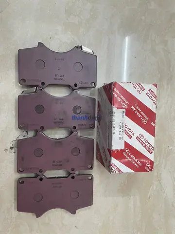 Má Phanh Trước Xe Toyota Fortuner